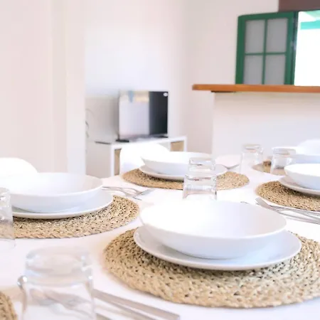 Ferienhaus Kalendra Rofe - Amplia Y Tranquila Cerca Del Mar Guatiza