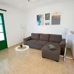 Kalendra Rofe - Amplia Y Tranquila Cerca Del Mar Casa vacanze Guatiza
