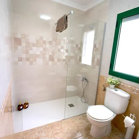 Kalendra Rofe Amplia Y Tranquila Cerca Del Mar Holiday home