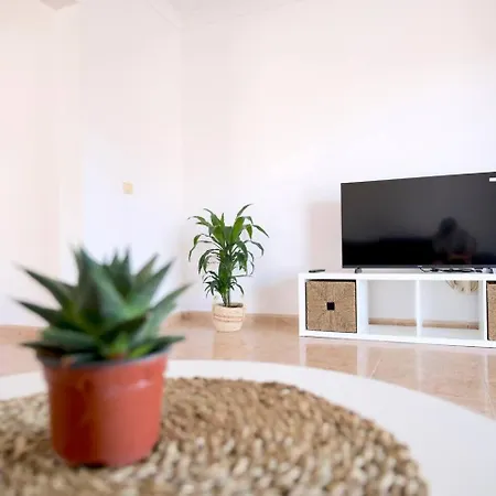 Kalendra Rofe Amplia Y Tranquila Cerca Del Mar *